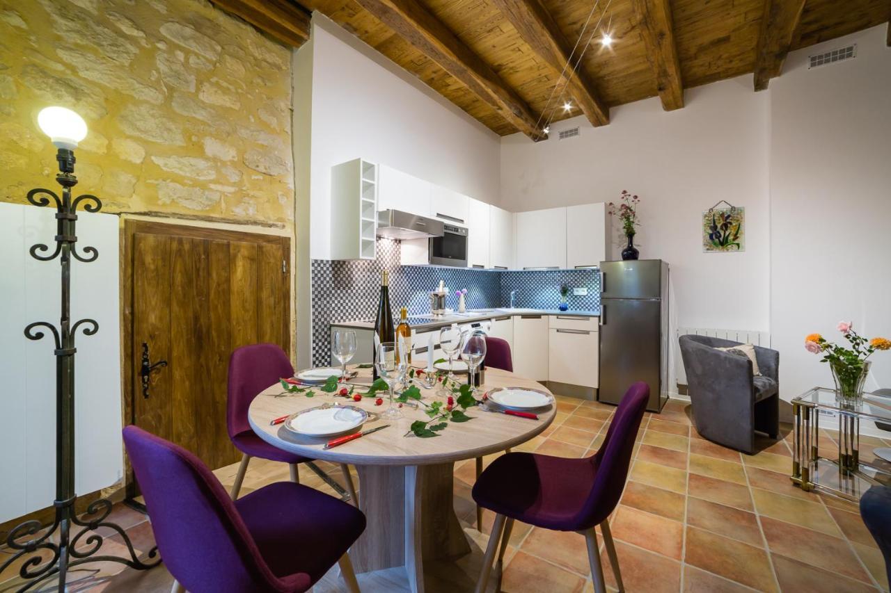 Au Coeur De Beynac, Une Maison De Caractere Avec Jardin Terrasse Buitenkant foto